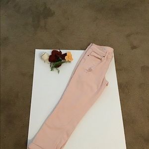 Pink skinny roll-up Capri jeans